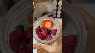 Chia Pudding food viralvideo chiapudding youtubeshorts love [upl. by Jalbert]