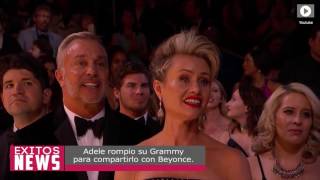 Adele rompio su grammy para compartirlo con Beyonce [upl. by Notnilc]