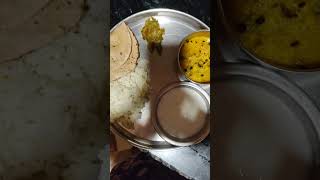 aaj ki simple thali day 8 divloveammu song music food sproutssalad [upl. by Intruoc]