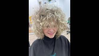 Flequillos 2024 curlyhair flequillocurly curlyprofesional saloncurly peluqueriacurly curls [upl. by Otrebogad147]