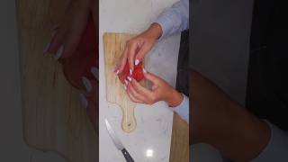 How to Cut Red Bell Pepper Helpfull Tip simpleanddelicious0528 redbellpepper kitchentips [upl. by Nirrej]