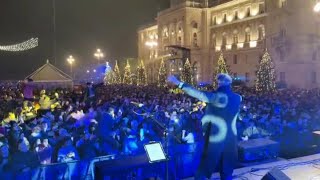 Capodanno a Trieste piazza Unità come una discoteca [upl. by Washburn]