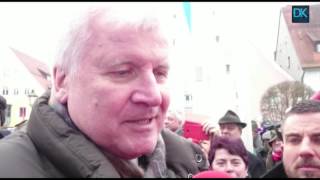 Horst Seehofer beim Berchinger Rossmarkt [upl. by Rogerio55]