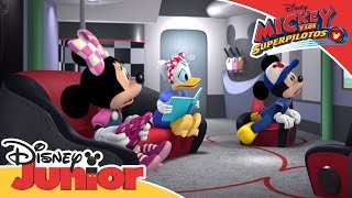 Mickey y los Superpilotos Momentos mágicos  El mayor atraco de la historia  Disney Junior Oficial [upl. by Anrim650]