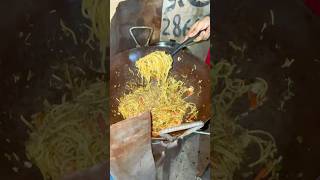 Cheapest Chowmien in Korangi  Karachi Food Series  Episode 118  Taste Tou Kar streetfood food [upl. by Aesoh]