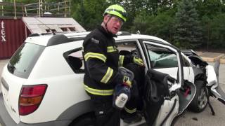 Rescue Methods FR1 Vehicle Extrication  Side Access RipBlitz [upl. by Murat141]