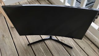 Samsung Curved Monitor 27inch CF396 [upl. by Nimrahc198]