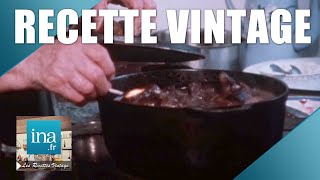 Recette  Le civet de lièvre à lancienne  Archive INA [upl. by Imas]