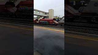 Freightliner 66516 Passing Newbury 141024 [upl. by Cash]