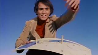 Carl Sagan explains how Eratosthenes calculated circumference of the Earth [upl. by Gaut]