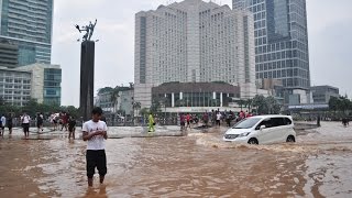 Banjir Jakarta 17 Januari 2013 [upl. by Oecile]