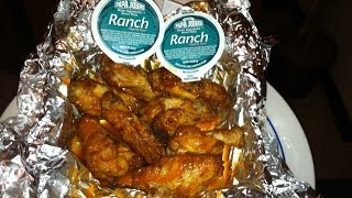 Papa Johns Spicy Buffalo Wings Review [upl. by Euphemia]