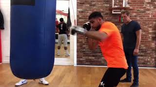 WHOA Amir Khan 8 Punches In Less Then 1 Second Esnews Boxing [upl. by Borrell434]