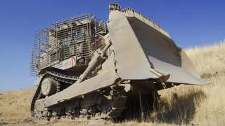 IDF CATERPILLAR D9 ARMORED BULLDOZER [upl. by Eimam871]