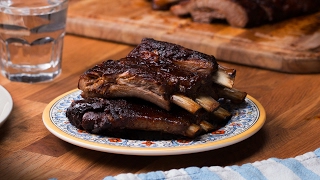 Easy Honey Garlic Slow Cooker Ribs [upl. by Aihsital]