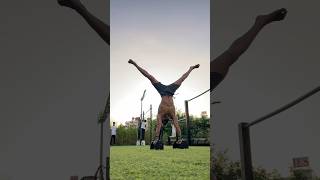 Handstands in nature 🌴 Calisthenics StreetWorkout Handstand IndianFitness Fitness FitIndia [upl. by Laehcimaj]