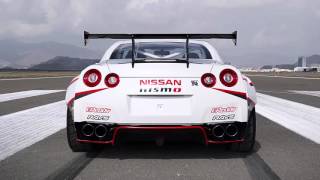 Nissan GTR breaks Guinness World Records title for the fastest drift at 30496 Kmh [upl. by Luckin]