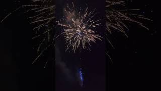 POWERSLAVE FIREWORK 100 SHOT BLUE BANGER Pyromaniacs Ft Wayne IN [upl. by Agosto]