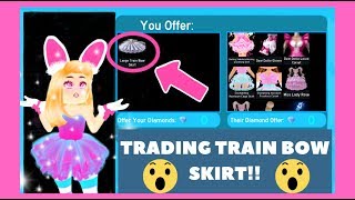 TRADING LARGE TRAIN BOW SKIRT OMG [upl. by Mimajneb]