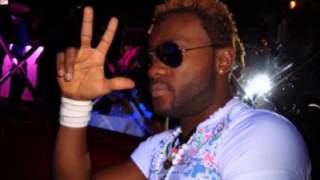 Francky Dicaprio clash DJ Arafat dans delivrance [upl. by Irakab]