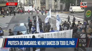 Paro bancario movilización y protesta en la City porteña [upl. by Noskcaj]