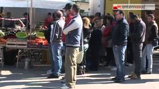 TG 130314 Molfetta fruttivendolo ucciso in agguato fra la gente al mercato [upl. by Ahsita33]