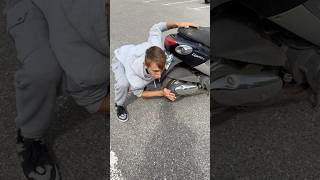 La meilleure technique quand tu as perdu les clés  😱😂 mecanique astuce scooter moteur [upl. by Adnolahs562]