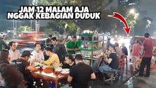 GOKIL RAMAINYA  WALAUPUN JUALANNYA JAM 12 MALAM TAPI DI INCAR PECINTA KULINER KALONG [upl. by Oiromed]