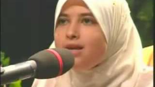 Best female Quran reciter Sumayya EdDeeb reciting Surat AlFajr [upl. by Leinaj467]