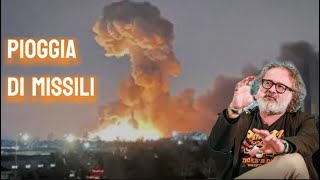 Ucraina pioggia di missili russi Perché [upl. by Bud]