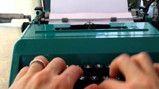 Olivetti Studio 45 Typewriter [upl. by Traver]