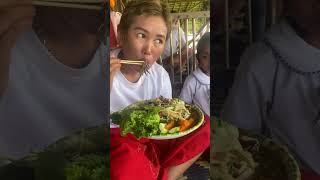 Papaya salad cooking food localfood viralvideo shorts [upl. by Fremont347]