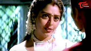 Nagma Romance With Chiranjeevi  Best Romantic Scene of Tollywood 71 [upl. by Dwinnell]