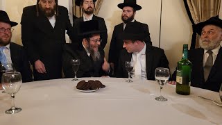 The Sklener Rebbe attends the wedding of Askin R Avrohom Bergers daughter in Lakewood [upl. by Dorfman2]