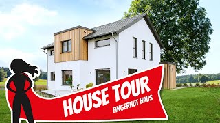 House Tour Praktisches Einfamilienhaus mit 5 Schlafzimmern von Fingerhut Haus  Hausbau Helden [upl. by Einahpets545]