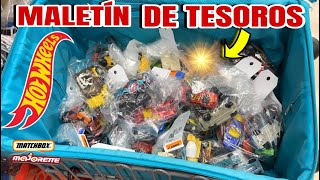 HOT WHEELS MALETIN DEL TESORO CACERIA EN TIENDA DE SEGUNDA ENCONTRE FERRARI BOLSAS LLENAS CARRITO [upl. by Teleya]