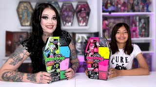 ABRINDO MONSTER HIGH SURPRESA COM A MINHA FILHA HELENA [upl. by Dorrie138]