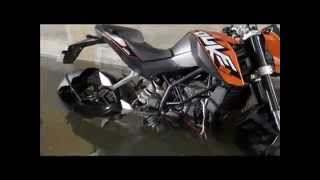 KTM 200 Duke in water [upl. by Vi]