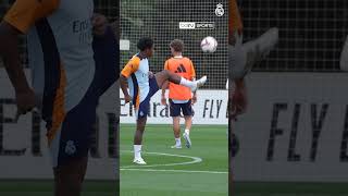 🔥 Endrick et Bellingham séclatent à lentraînement  shorts [upl. by Mulcahy]