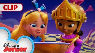 Fergie Teams Up with Kyra the Knight  Alices Wonderland Bakery  disneyjr​ [upl. by Etnaid]