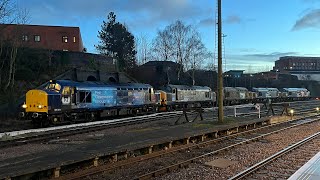 Leicester Station class 37s Convoy 3790137423370693721837611 0M59 light engines 291223 [upl. by Artimed690]