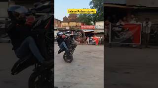 Jalaun Pulsar stuntsJalaunPulsarriderviralstunts [upl. by Hogue]