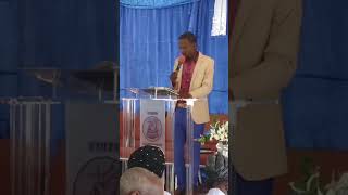 Mwen Tande Sovè m k ap Rele M  Fr Jean Felissaint adoration medipe [upl. by Lapointe]