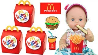 Mcdonalds para muñecas bebes Peppa Elsa hermanitas traviesas y Nenuco Lola happy meal con juguetes [upl. by Masha642]