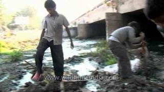 Mud and dirt in childhood Delhi rag pickers life [upl. by Sacha]