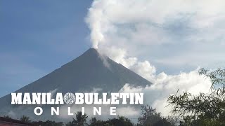 No need to raise Mayon Volcano to Alert Level 4 yet after its effusive eruption  Phivolcs chief [upl. by Gay]