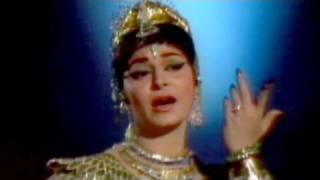 Jungle Mein Mor Naacha  Waheeda Rehman  Lata Mangeshkar  Shatranj  Bollywood Song [upl. by Demakis163]