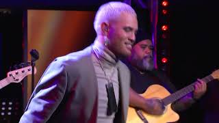 STAN WALKER quotTua Rua Kēnana quot  LIVE [upl. by Matthews]