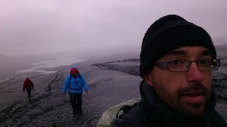 Trekking con crampones en glaciar Vatnajökull [upl. by Gregg]