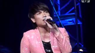 20100403楊宗緯Las Vegas演唱會旋木、曾經太年輕、人質、祝我生日快樂 [upl. by Ainivad557]